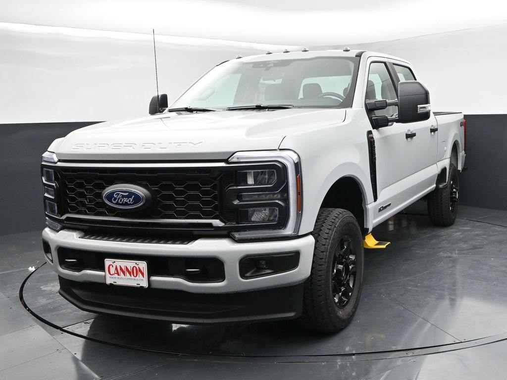 New 2026 Ford F-250 Truck Crew Cab