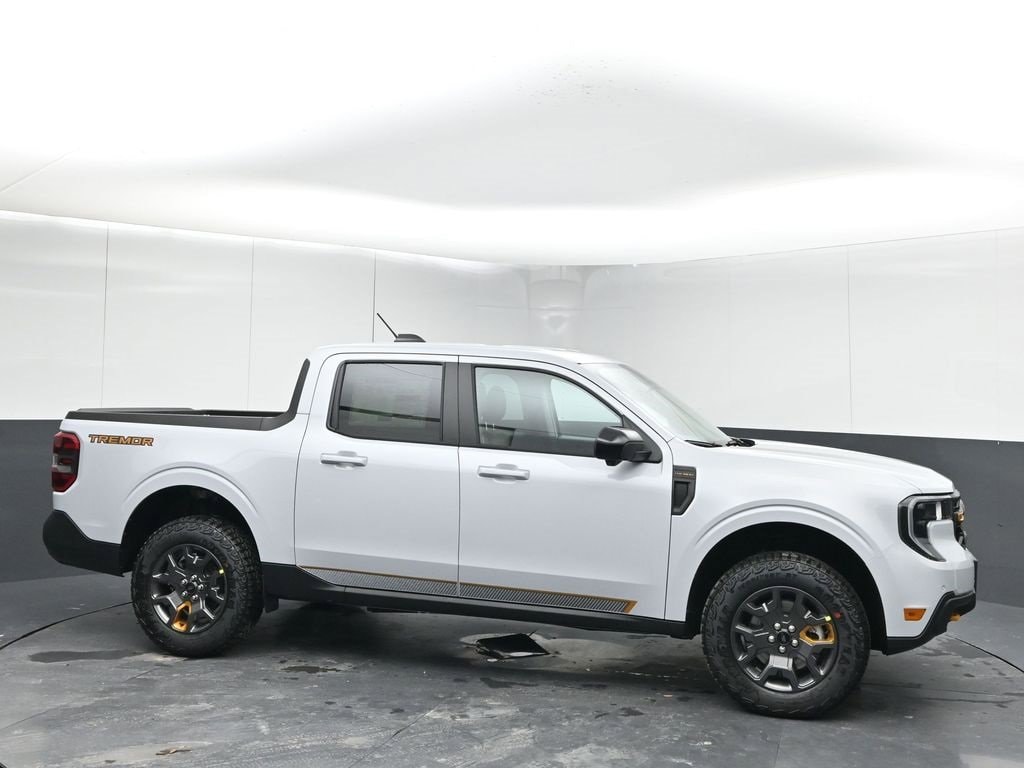 2026 Ford Maverick Tremor's photo