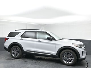 2025 Ford Explorer Active SUV