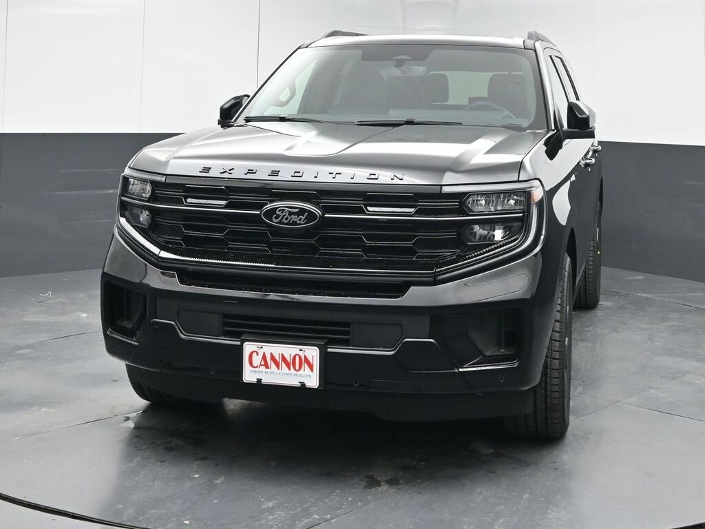 New 2025 Ford Expedition Platinum SUV