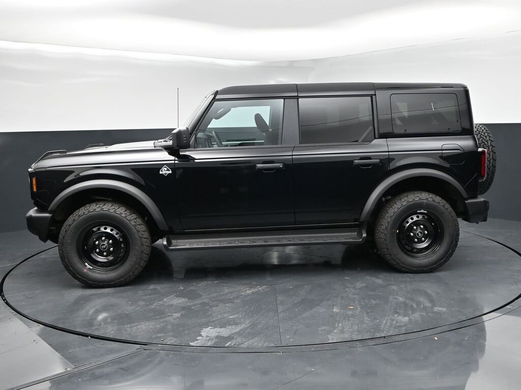 New 2026 Ford Bronco Outer Banks SUV