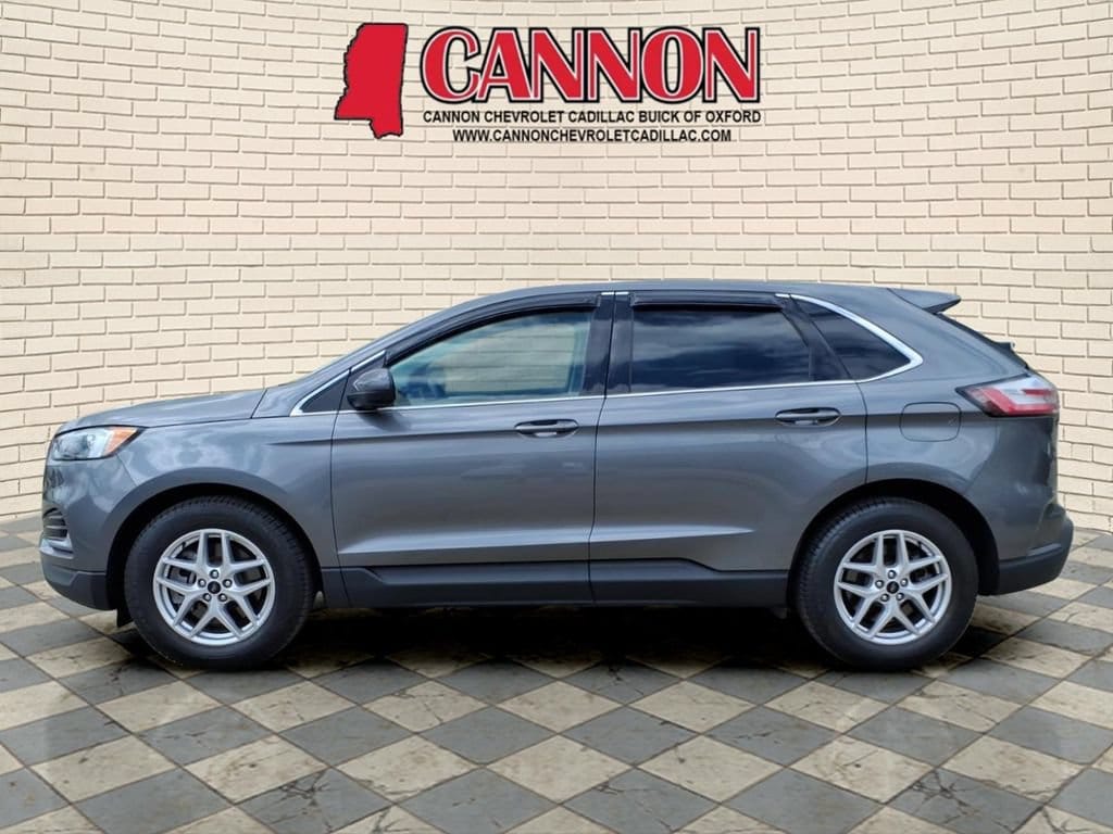 2023 Ford Edge SEL - Photo 2