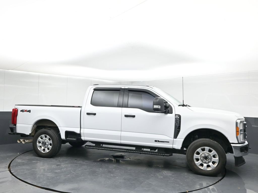 2023 Ford F-250 Super Duty XLT's photo