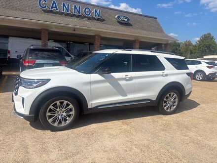 2027 Ford Explorer Platinum SUV