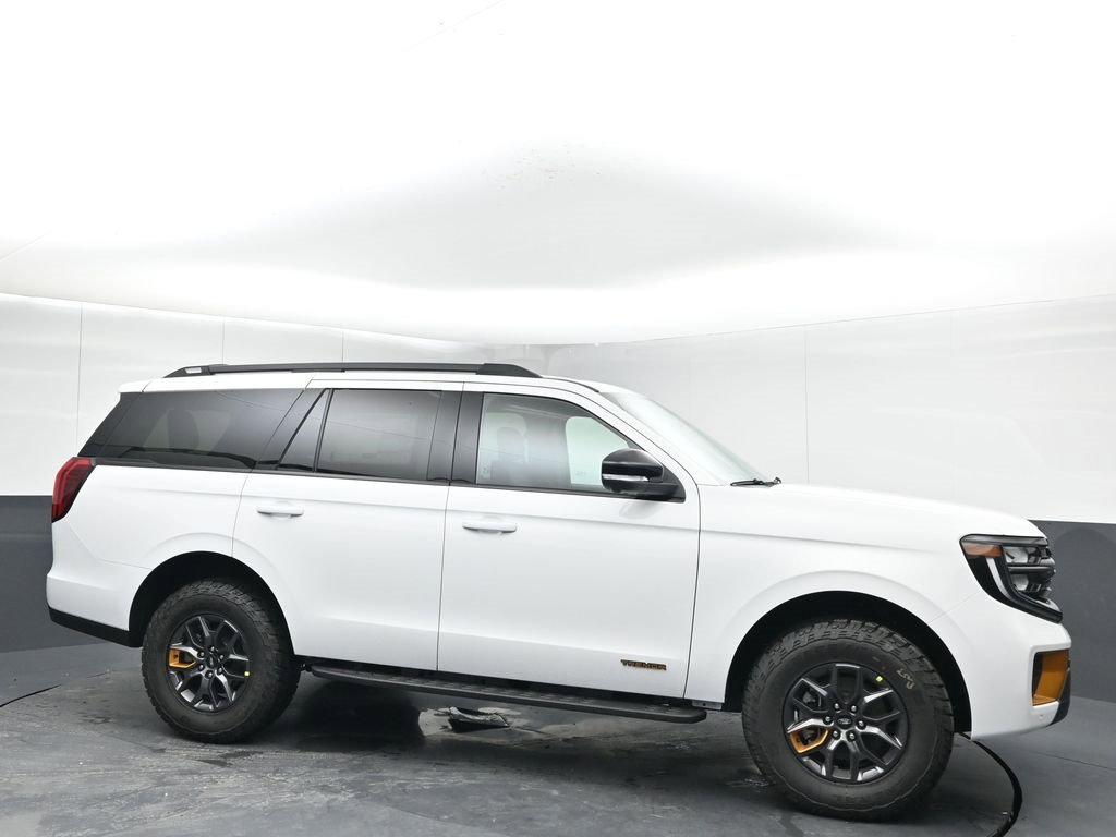2025 Ford Expedition Tremor's photo