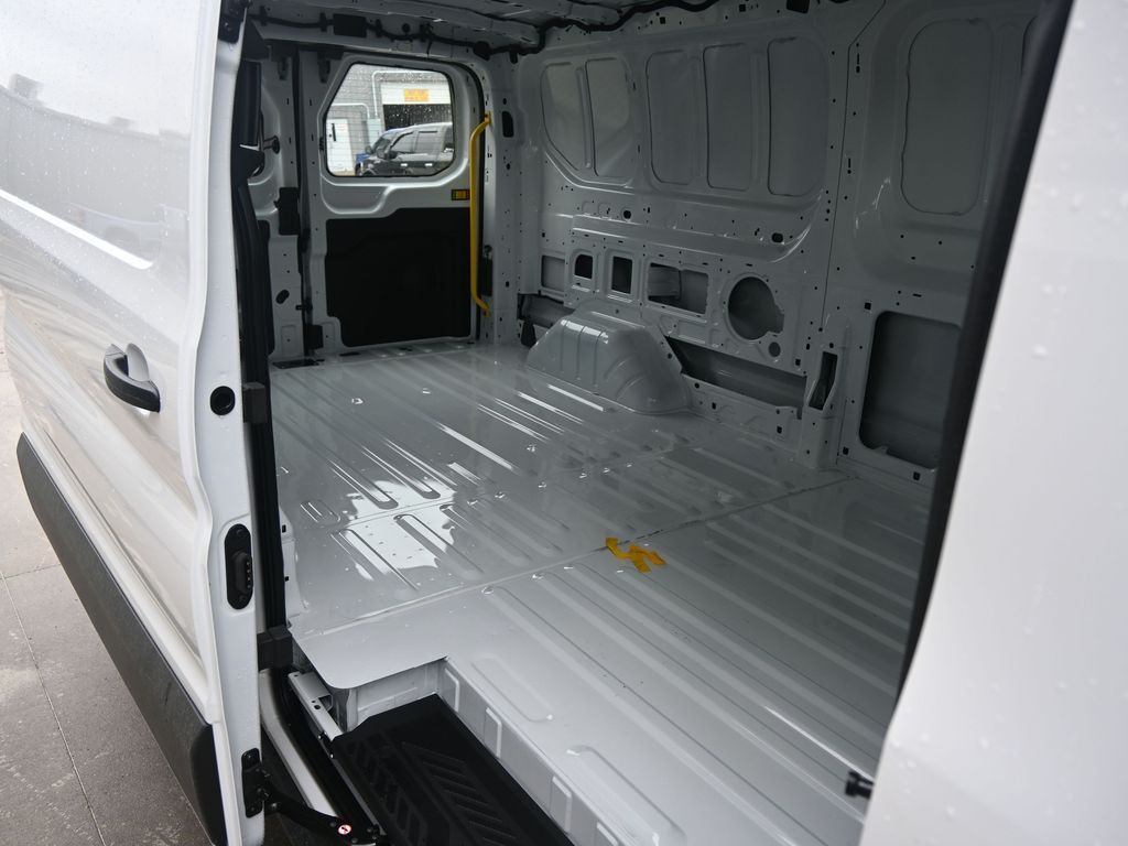 2025 Ford Transit Van Base - Photo 9
