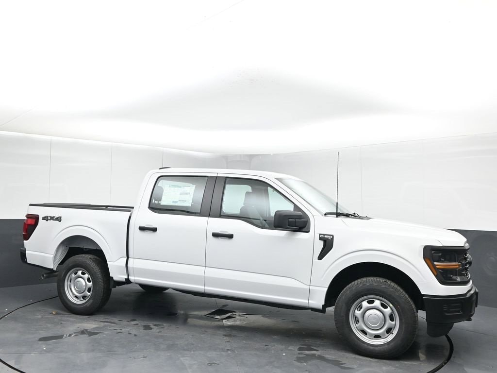 2026 Ford F-150 XL's photo