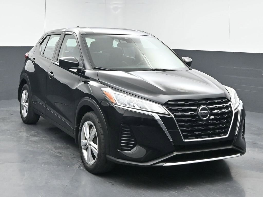 Used 2021 Nissan Kicks S SUV