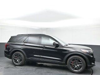 2025 Ford Explorer ST-Line SUV