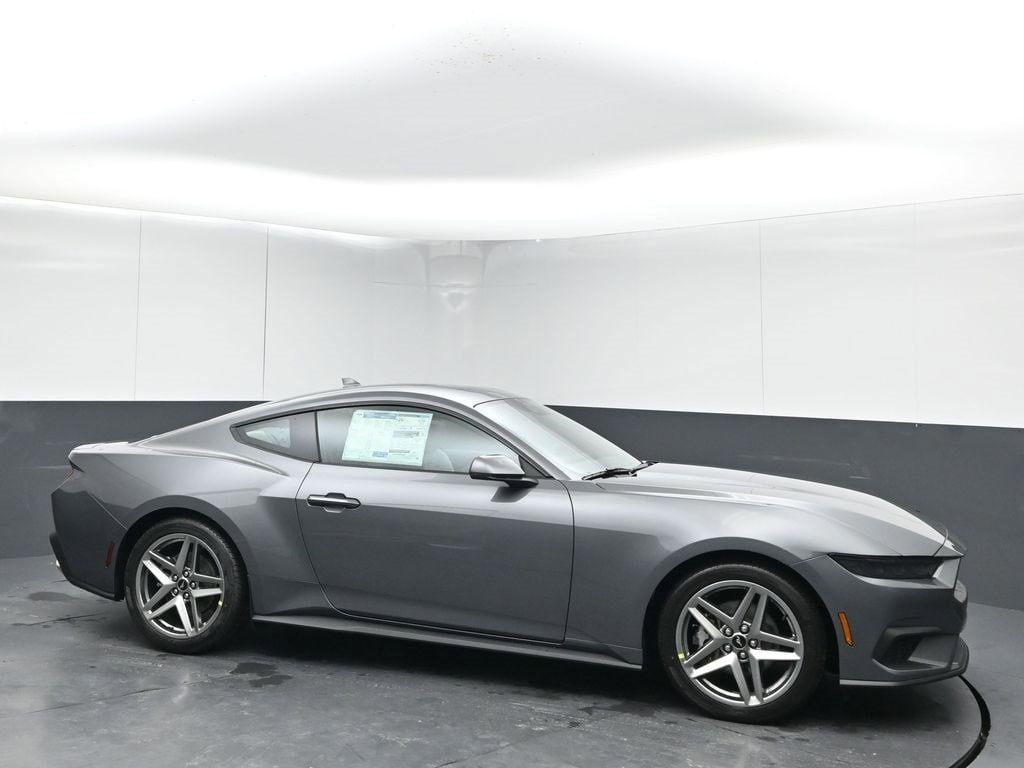 2026 Ford Mustang EcoBoost Premium's photo