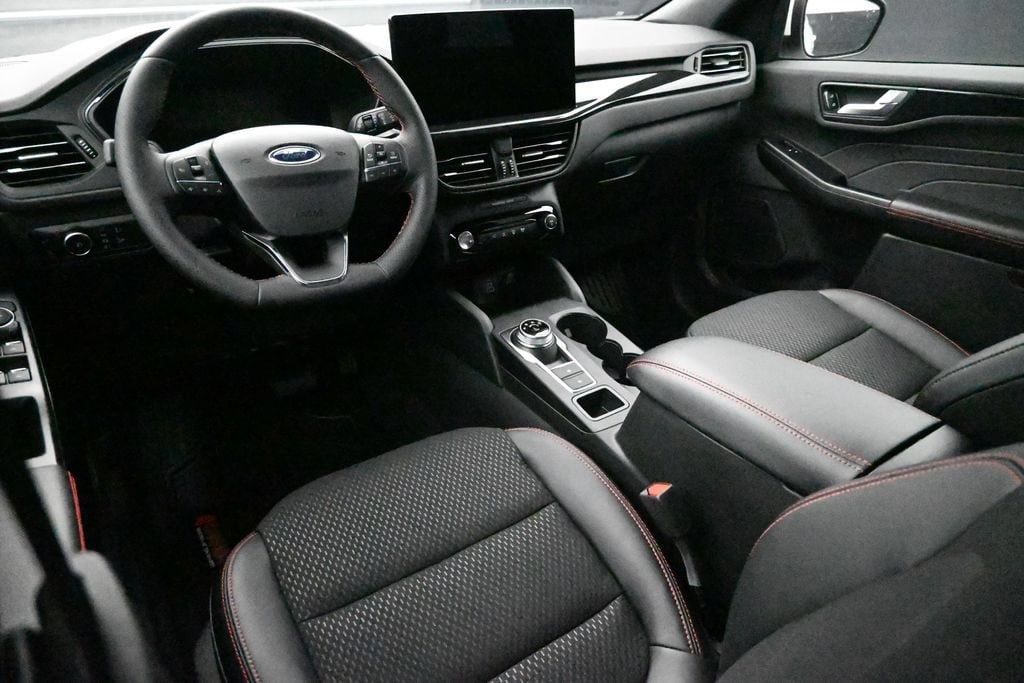 2026 Ford Escape Hybrid ST-Line Select - Photo 11