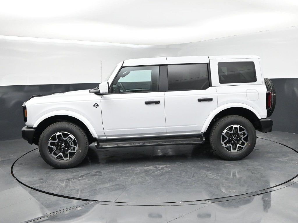 New 2026 Ford Bronco Outer Banks SUV