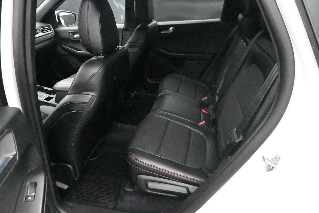 2026 Ford Escape Hybrid ST-Line Select - Photo 10