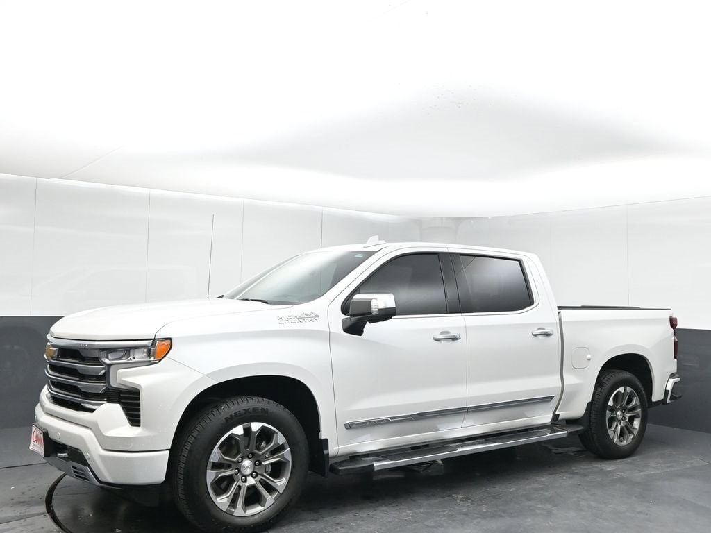 Used 2023 Chevrolet Silverado 1500 High Country 4WD Crew Cab 147 High Country