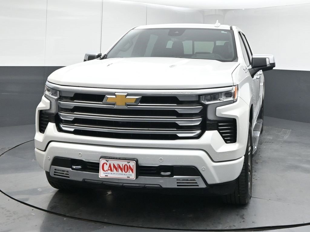 Used 2023 Chevrolet Silverado 1500 High Country 4WD Crew Cab 147 High Country