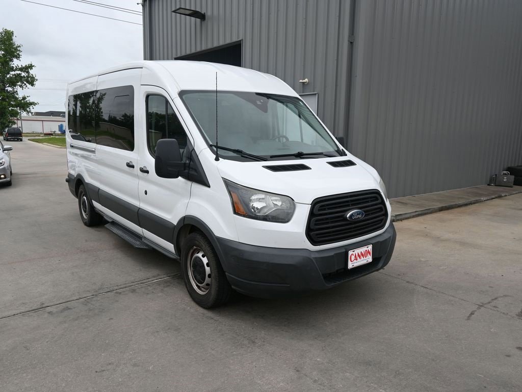 2015 Ford Transit XL photo 3