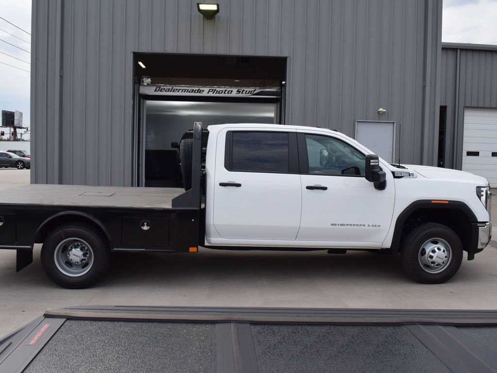 Used 2024 GMC Sierra 3500HD CC Pro 4WD Crew Cab 177 WB, 60 CA Pro