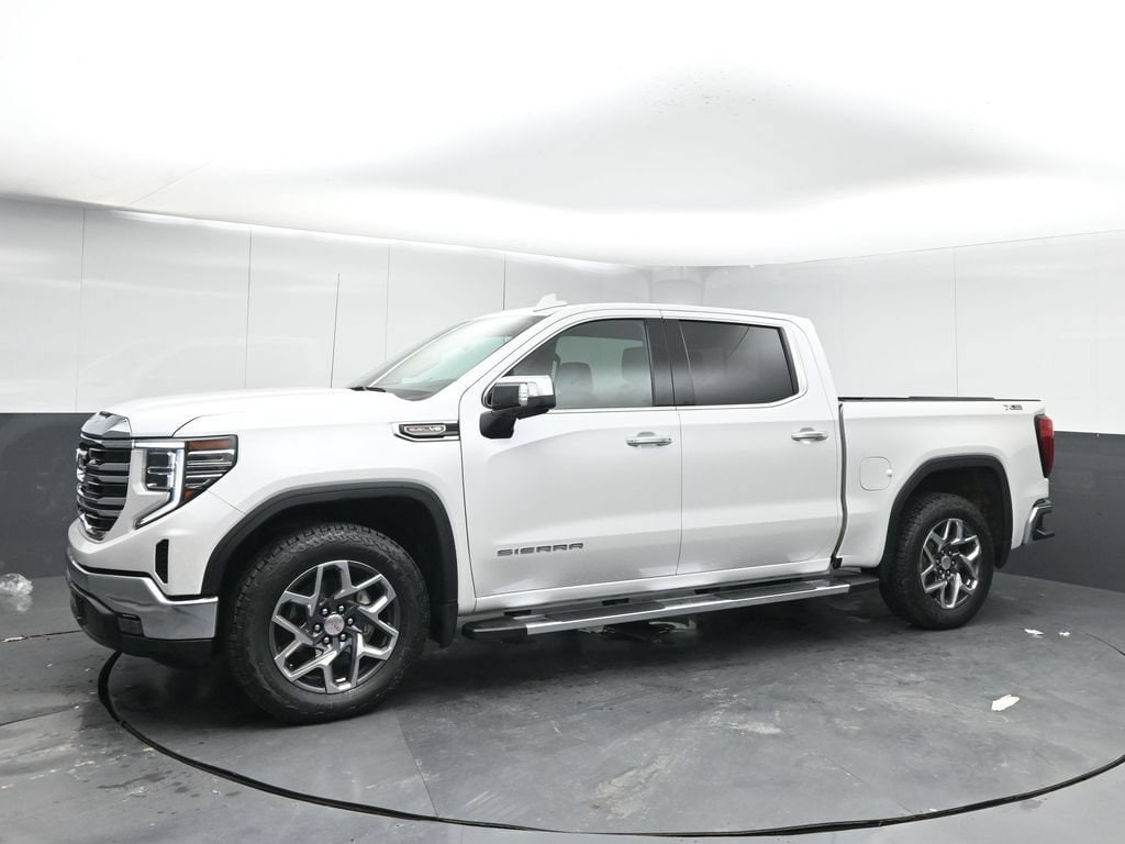 Used 2025 GMC Sierra 1500 SLT 4WD Crew Cab 147 SLT