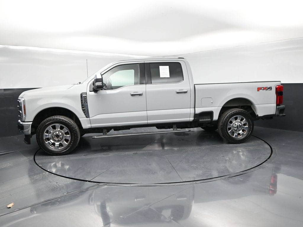 Used 2025 Ford Super Duty F-250 SRW Lariat