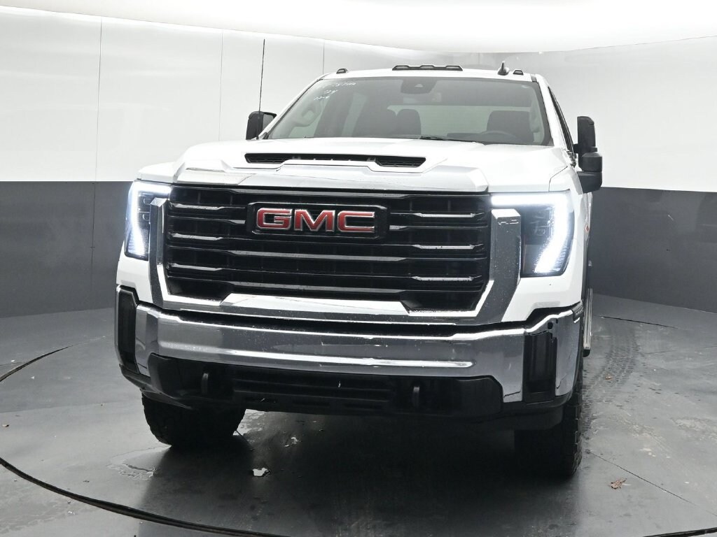 Used 2024 GMC Sierra 2500HD Pro 4WD Crew Cab 159 Pro