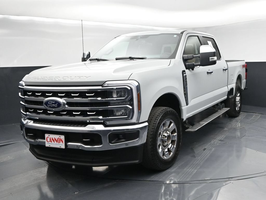 Used 2025 Ford Super Duty F-250 SRW Lariat