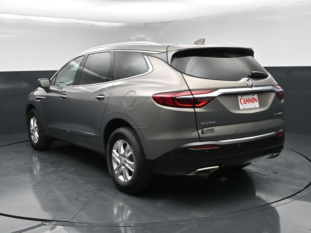 Used 2018 Buick Enclave Essence FWD Essence