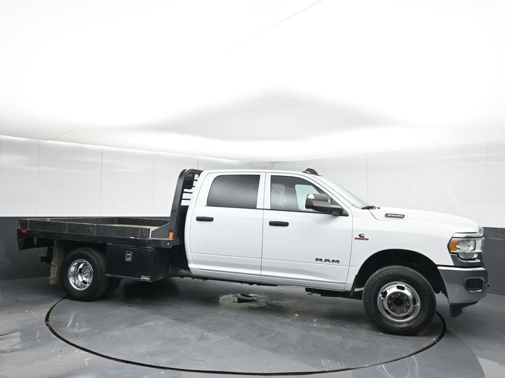 Used 2022 Ram 3500 Chassis Cab Tradesman Tradesman 4WD Crew Cab 60 CA 172.4 WB