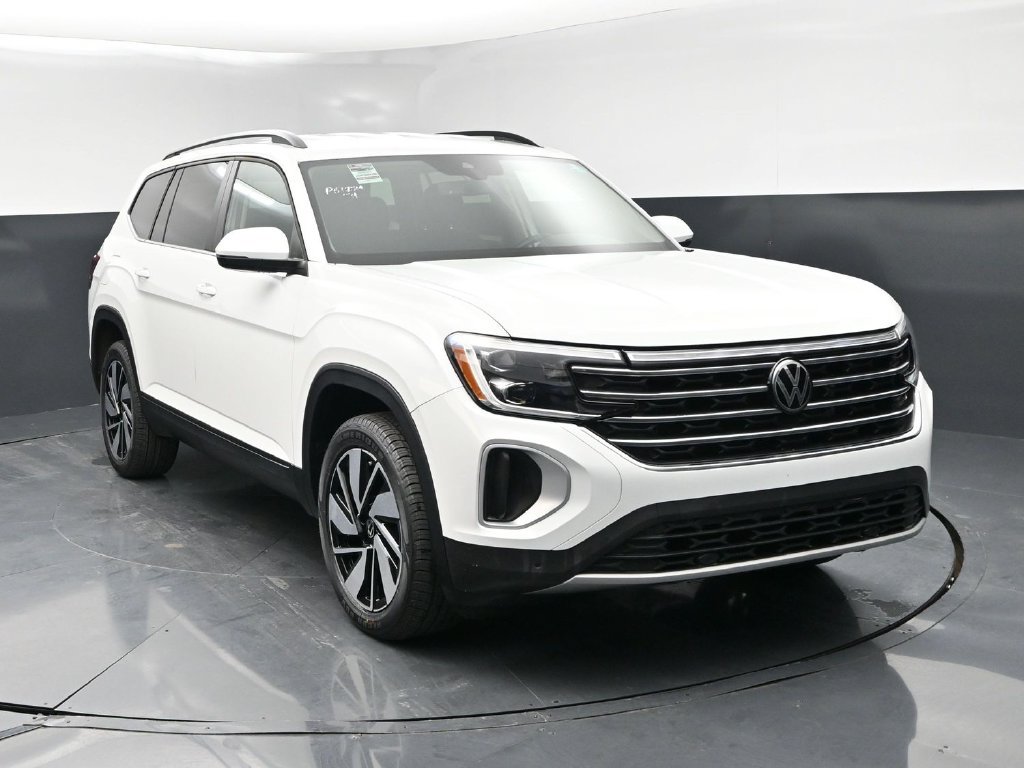 2024 Volkswagen Atlas SE w/Tech