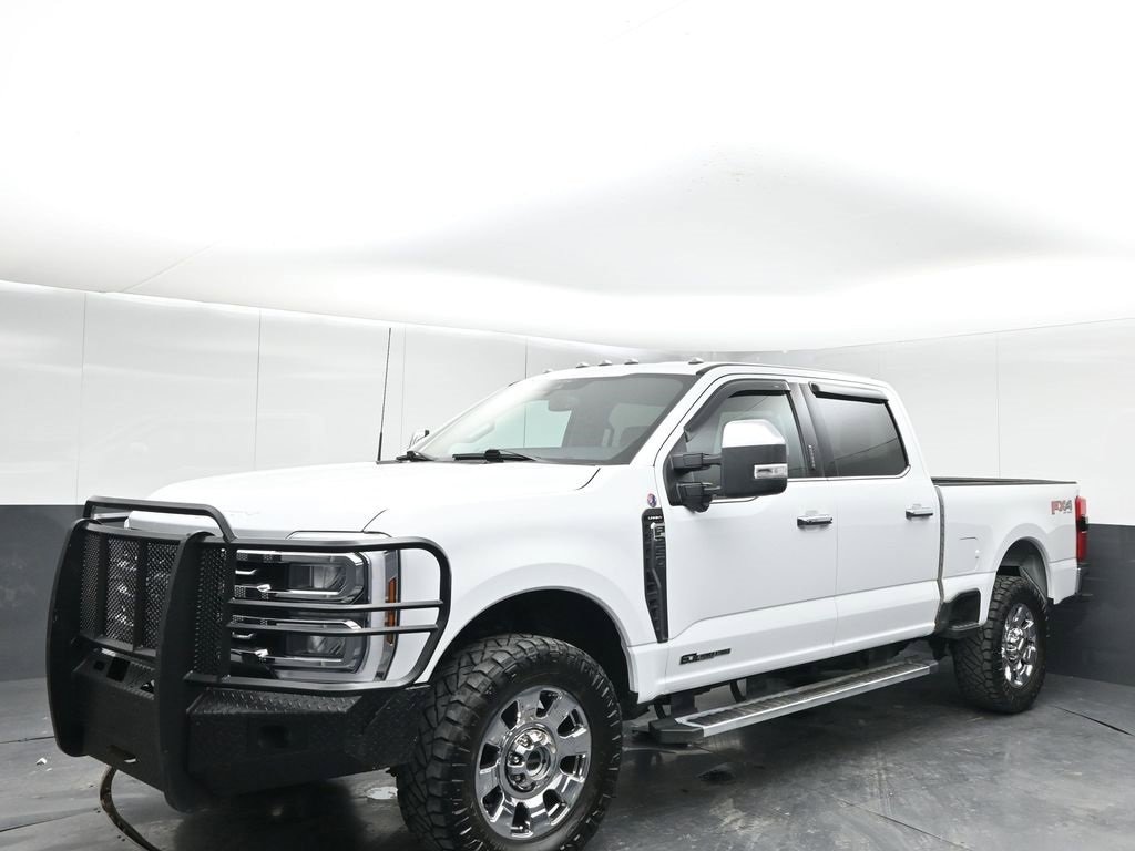Used 2024 Ford Super Duty F-250 SRW Lariat LARIAT 4WD Crew Cab 6.75 Box