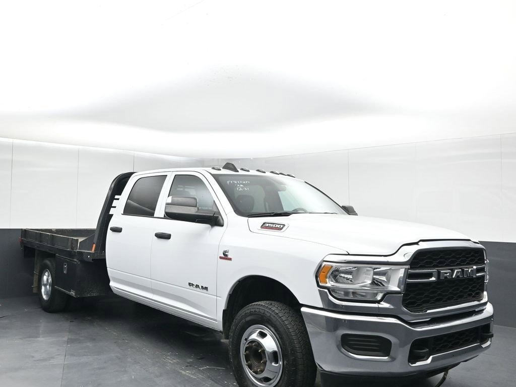 Used 2022 Ram 3500 Chassis Cab Tradesman Tradesman 4WD Crew Cab 60 CA 172.4 WB