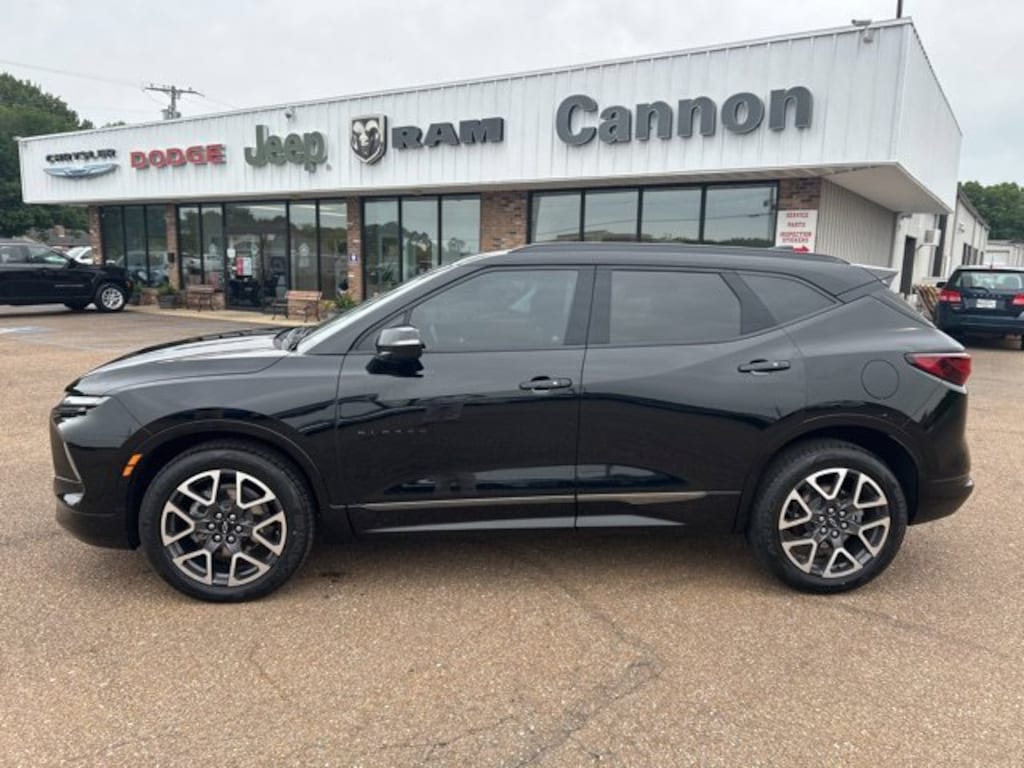Used 2023 Chevrolet Blazer RS FWD RS
