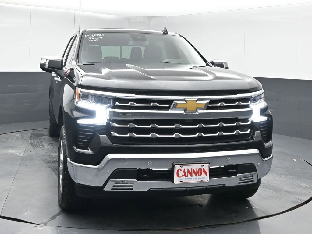 Used 2025 Chevrolet Silverado 1500 LTZ 4WD Crew Cab 147 LTZ