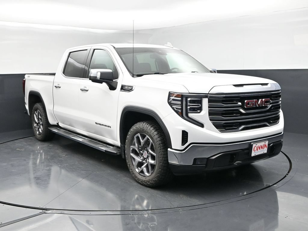 Used 2022 GMC Sierra 1500 SLT 4WD Crew Cab 147 SLT