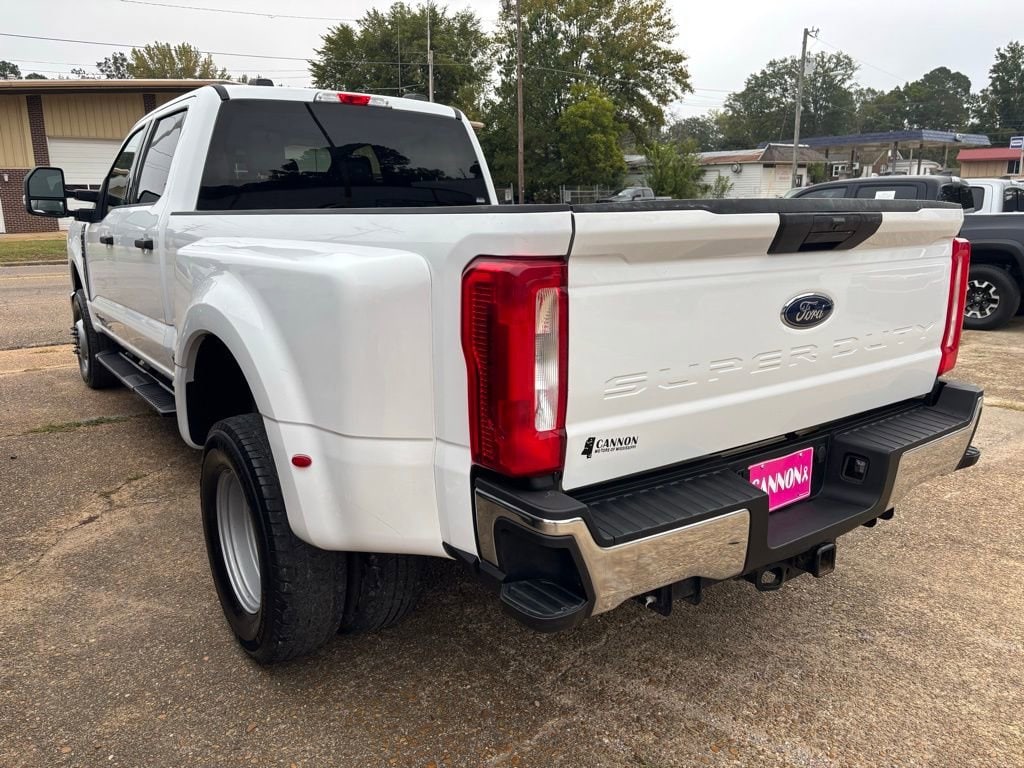 Used 2024 Ford Super Duty F-350 DRW XLT XLT 4WD Crew Cab 8 Box