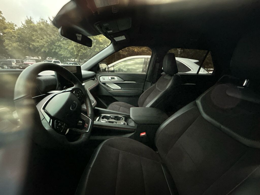 Used 2025 Ford Explorer ST SUV