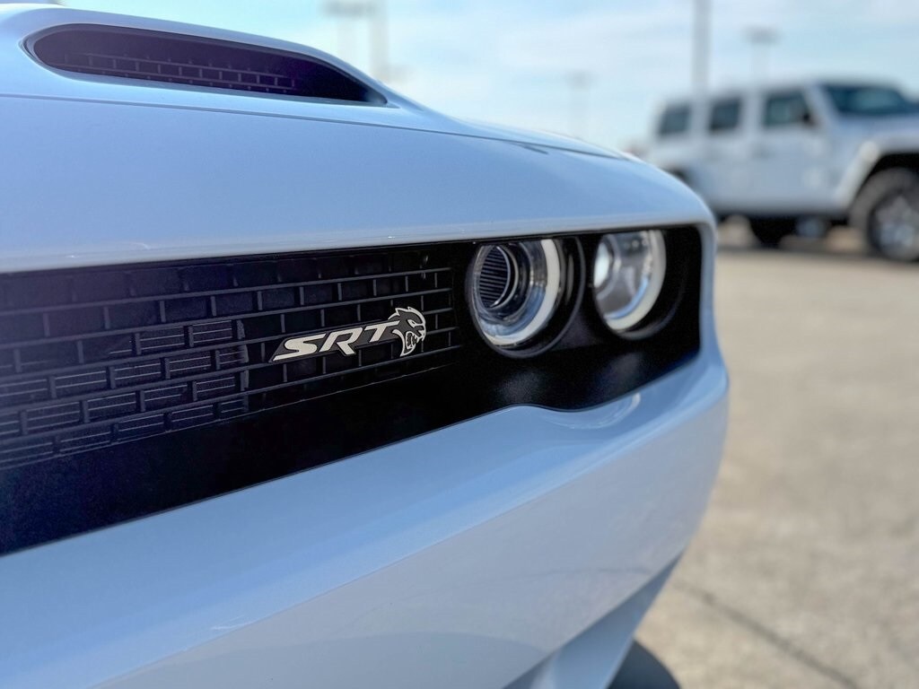 2022 Dodge Challenger SRT8 Hellcat photo 3