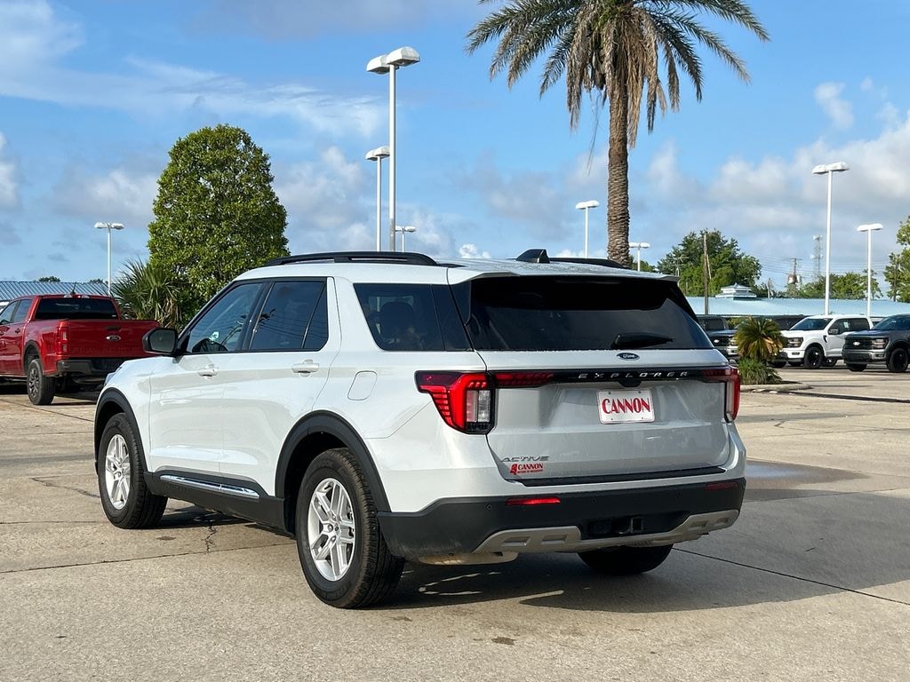 Used 2025 Ford Explorer Active SUV