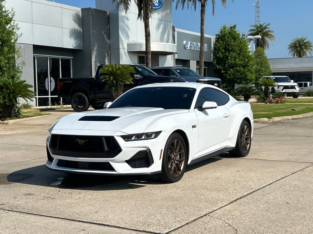 2025 Ford Mustang Coupe 