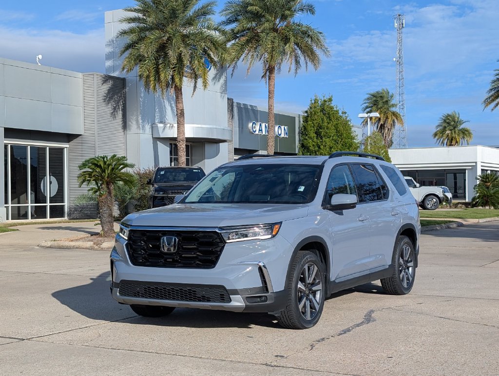 2024 Honda Pilot Touring