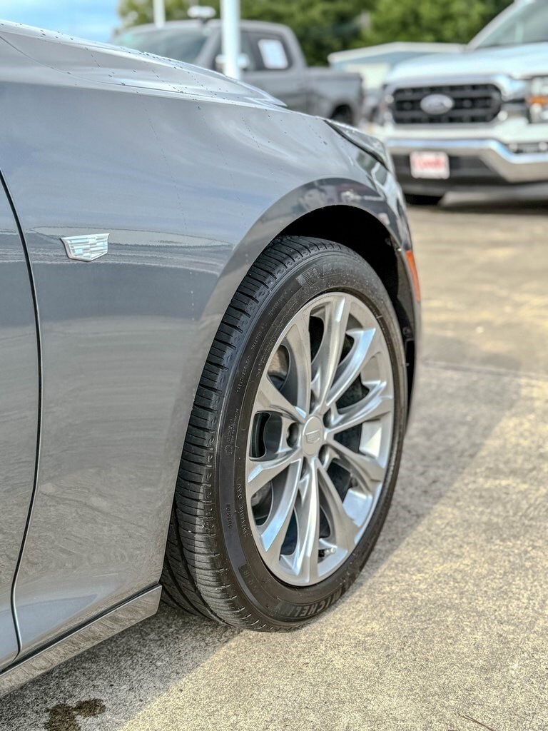 2021 Cadillac CT5 Premium Luxury photo 2