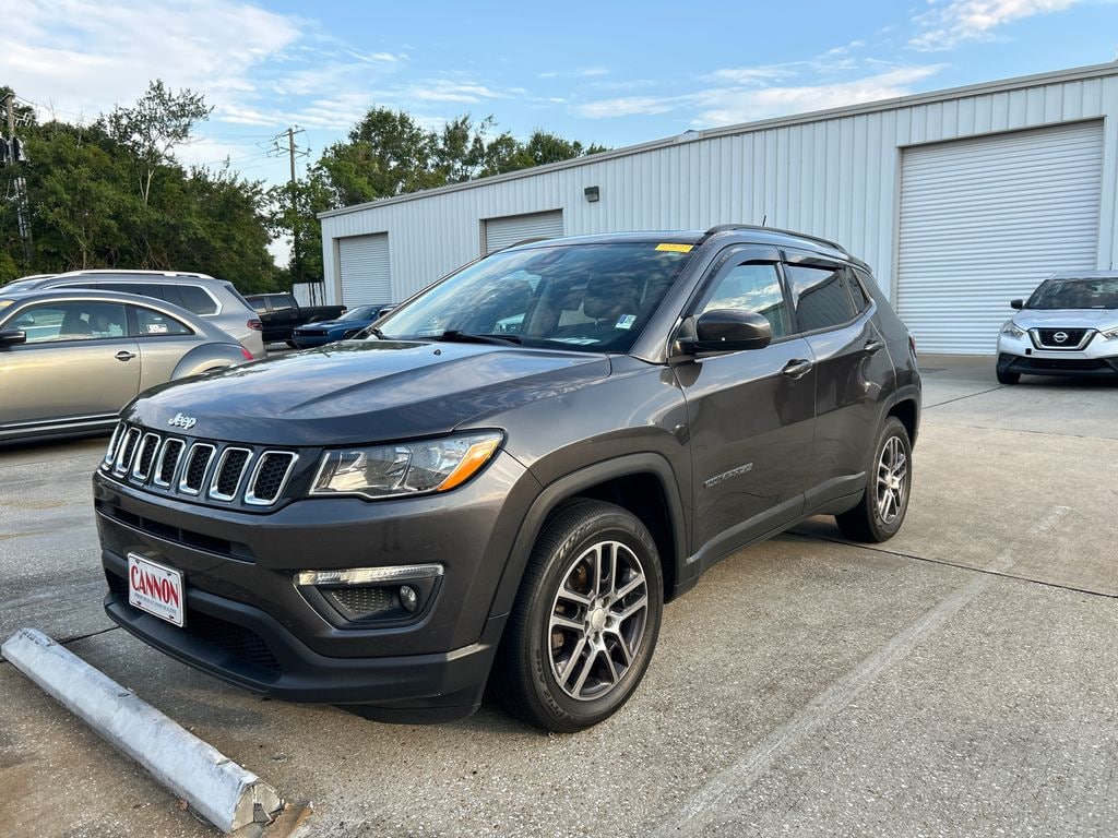 Used 2018 Jeep Compass Latitude FWD SUV