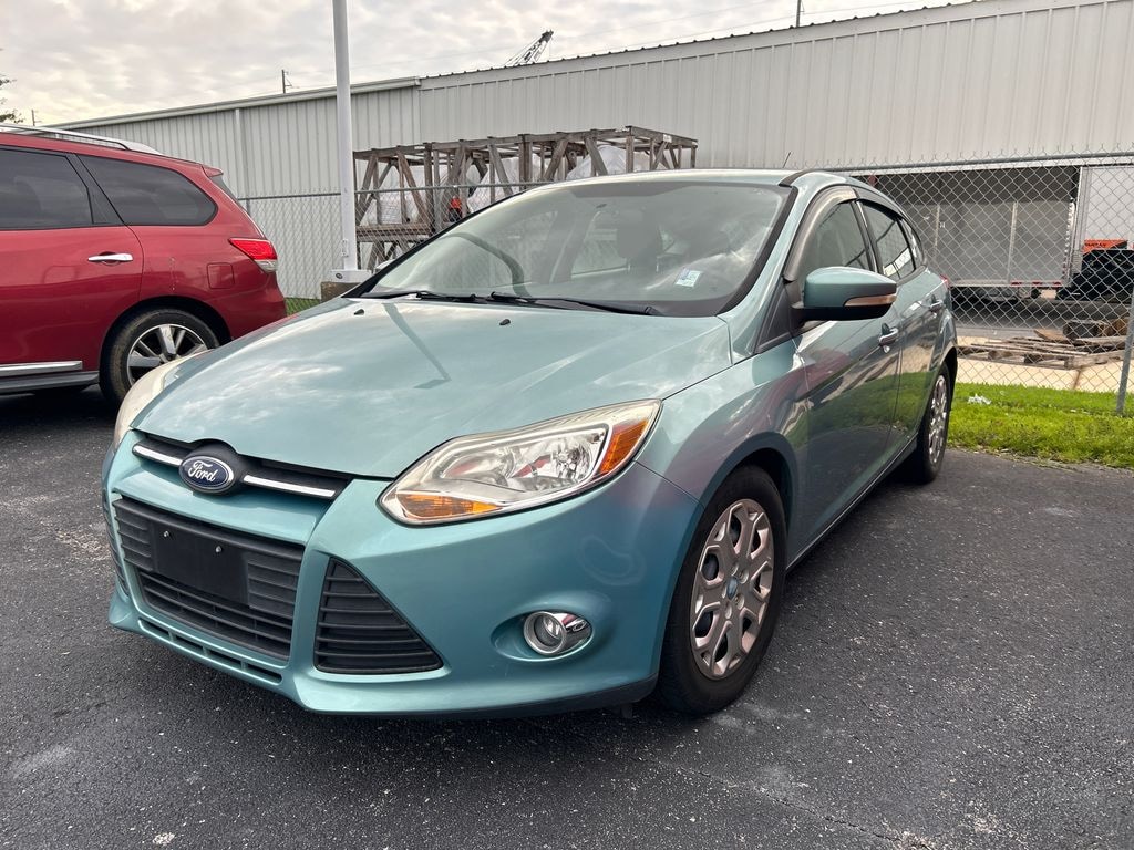 Used 2012 Ford Focus SE Hatchback