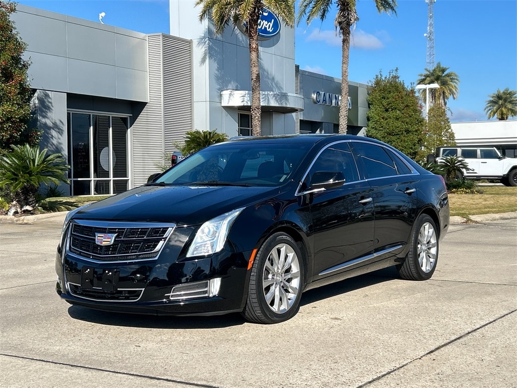Used 2017 CADILLAC XTS Luxury Sedan