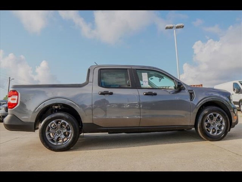 Used 2025 Ford Maverick XLT Truck SuperCrew
