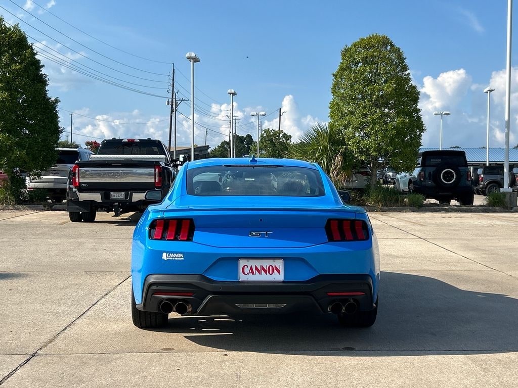 Used 2025 Ford Mustang Coupe