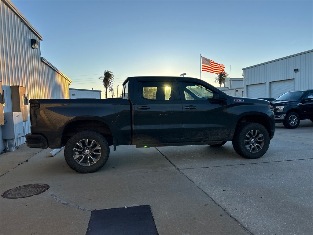 Used 2021 Chevrolet Silverado 1500 RST Truck Crew Cab