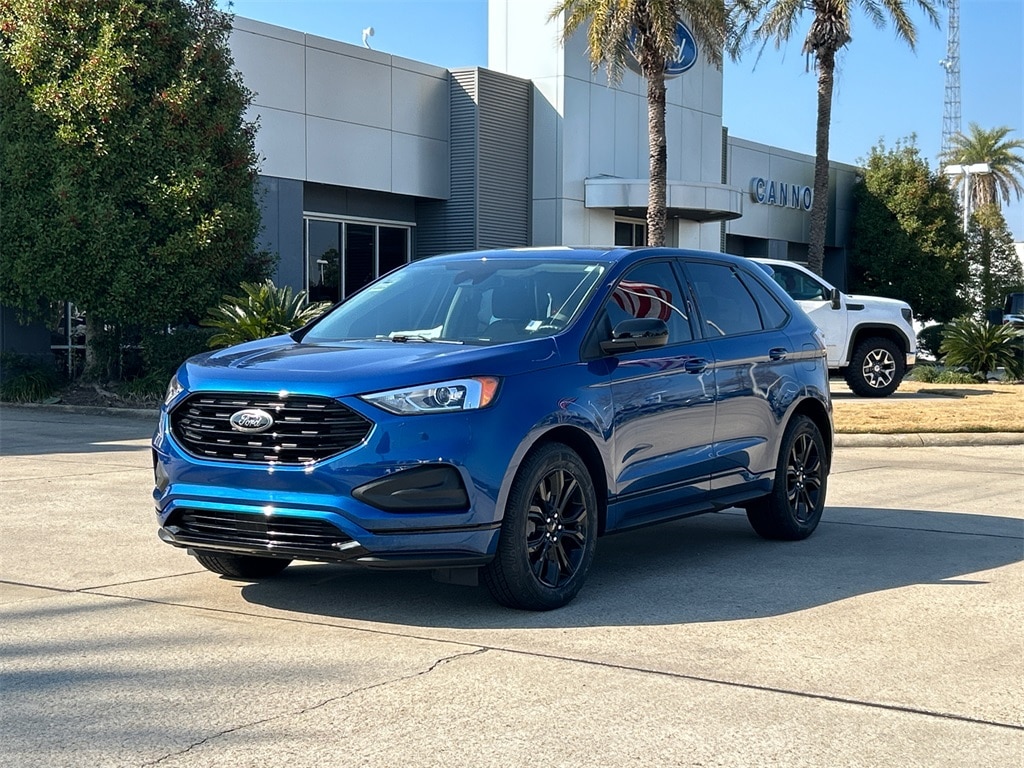 Used 2023 Ford Edge SE SUV
