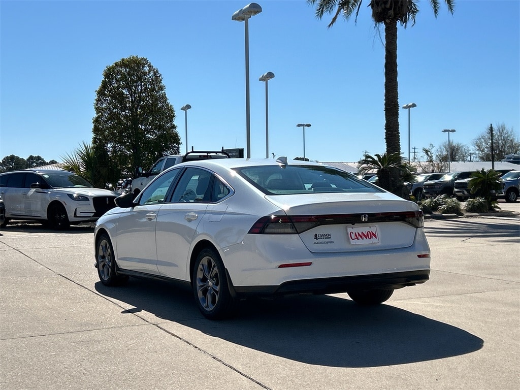 Used 2024 Honda Accord EX Sedan