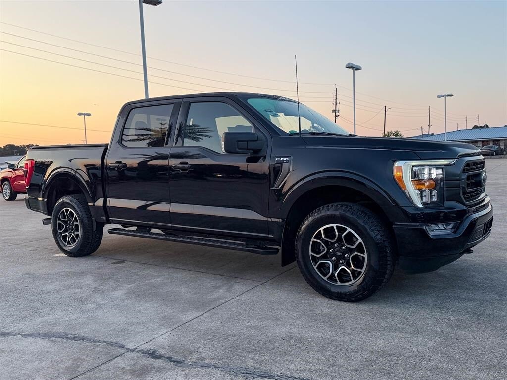 2022 Ford F-150 XLT photo 4