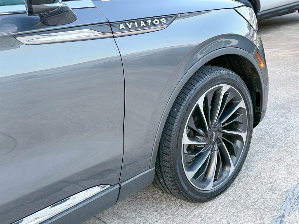 2023 Lincoln Aviator Reserve photo 4
